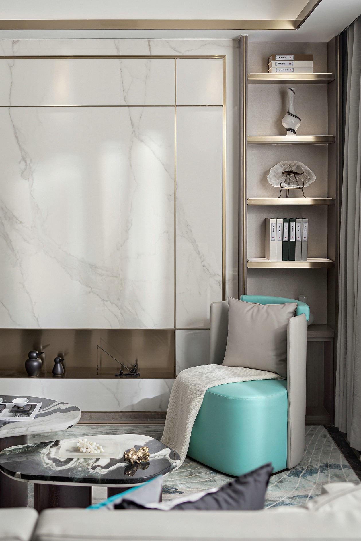 新中式风格室内家装案例效果图-客厅电视背景墙 新中式风格室内家装案例效果图-客厅电视背景墙