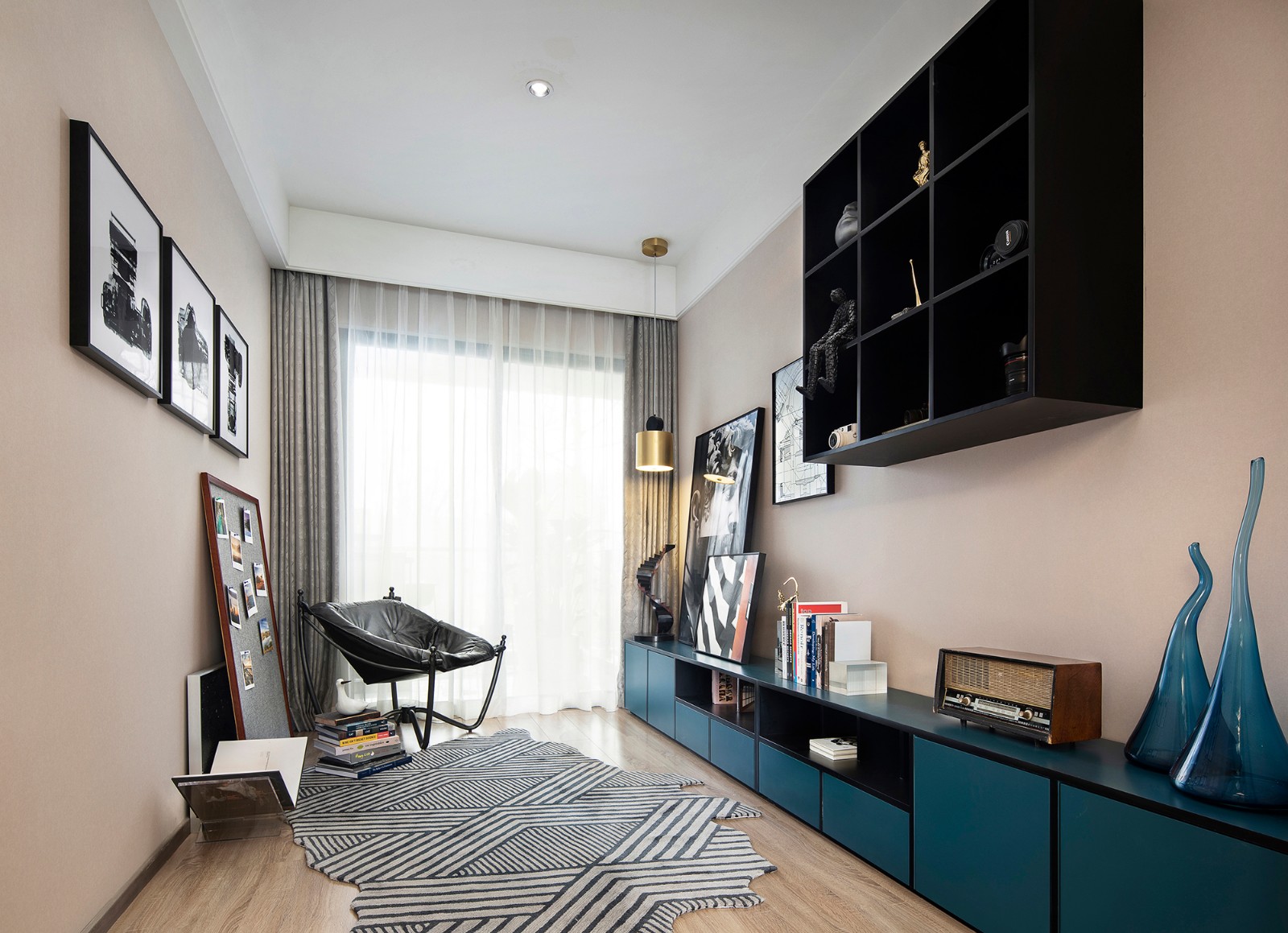 现代轻奢风格室内家装案例效果图-书房 现代轻奢风格室内家装案例效果图-书房